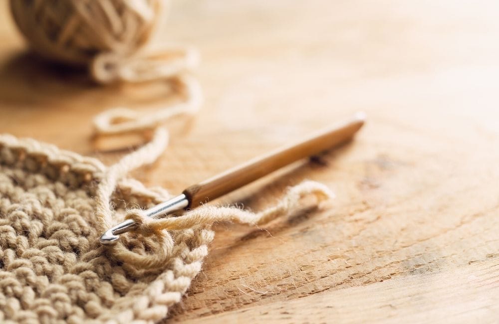 Is It Easier To Learn To Knit Or Crochet? - Handy Little Me