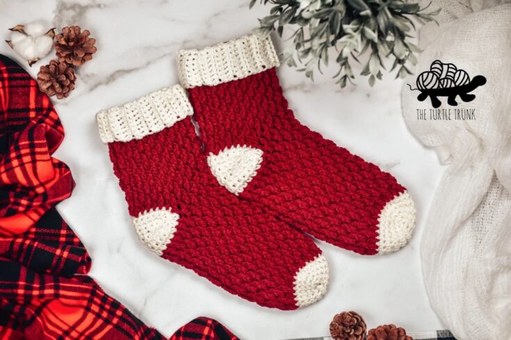 https://www.handylittleme.com/wp-content/uploads/Country-Cottage-Socks-Crochet-Pattern-by-The-Turtle-Trunk-735x490.jpg