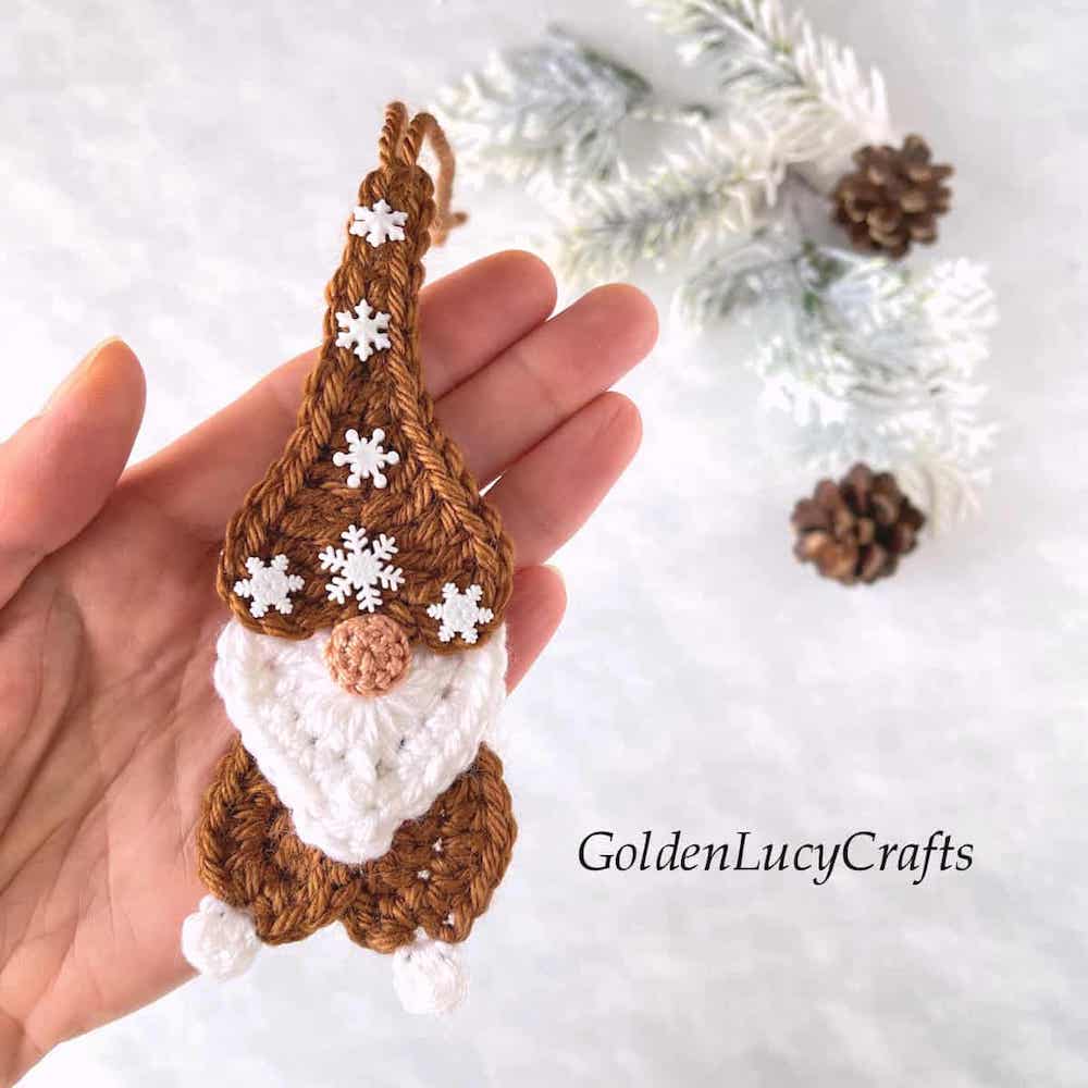 Crochet Gift Wrapping Ribbons for Every Season - GoldenLucyCrafts