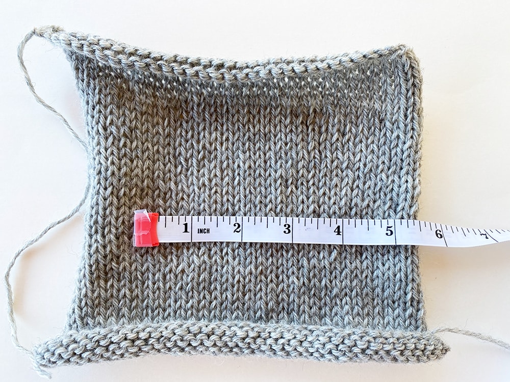 How To Measure Gauge In Knitting - Handy Little Me