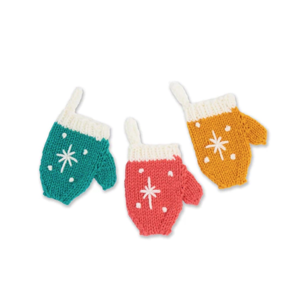 35 Free Knitted Christmas Decorations (Knitting Patterns) - Handy Little Me