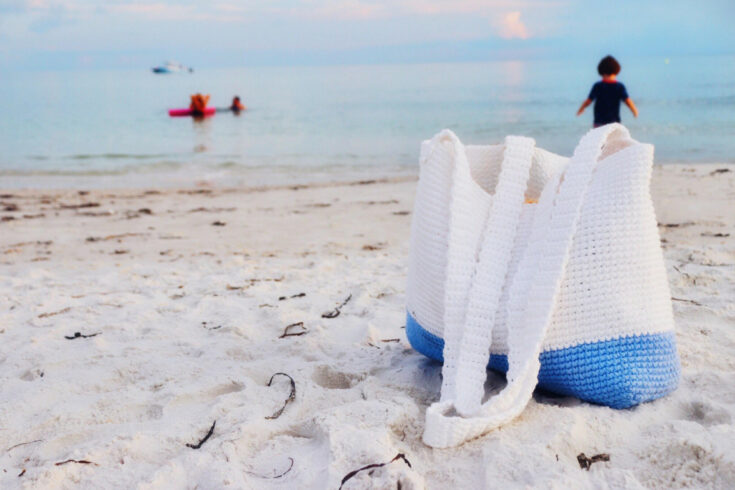 17 Crochet Beach Bags - Handy Little Me