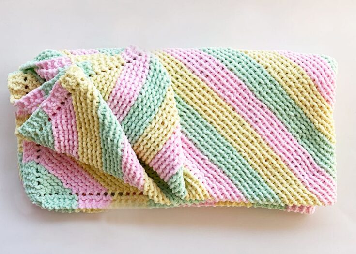 31 Free Baby Blanket Knitting Patterns (Easy Knit Blankets) - Handy Little  Me