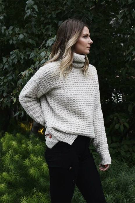 25 Fall Sweaters To Knit (Simple + Cute) - Handy Little Me