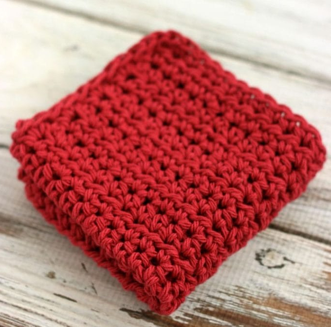 https://www.handylittleme.com/wp-content/uploads/half-double-crochet-dishcloth.jpg