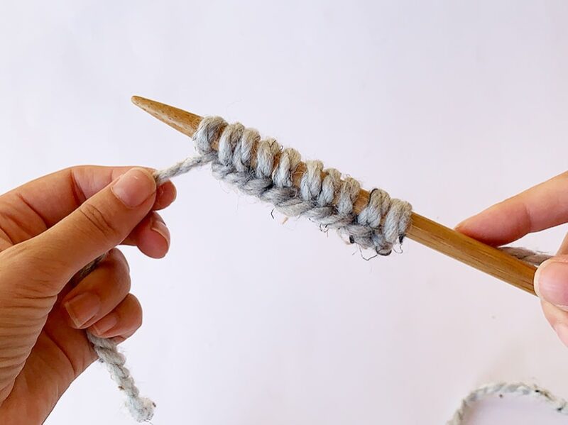 How To Cast On Stitches In Knitting {Thumb Cast On} Handy Little Me